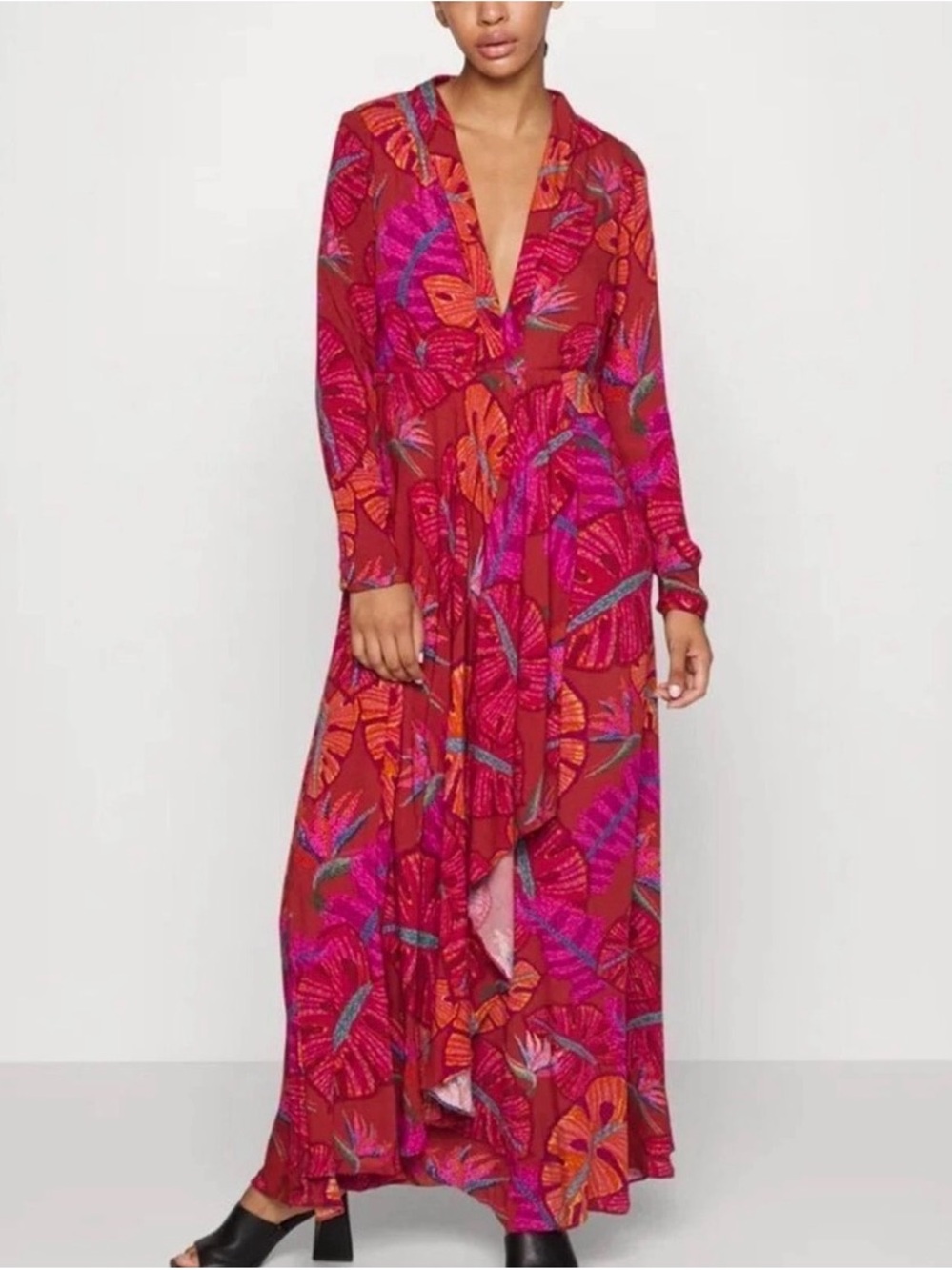 NWT FARM Rio Red Delicate Leaves Maxi Dress XL Tropical Floral Long Sleeve